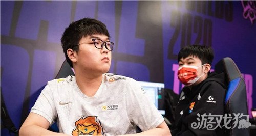 小狗LOL最新消息，全新动态与热门话题热议