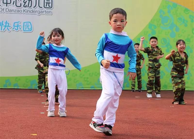 最新幼儿园中班舞蹈，活力与乐趣的结合